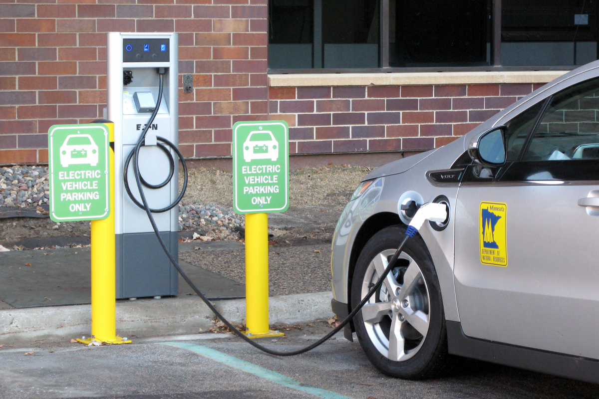 Steps To Follow When Installing EV Charging Stations WalTonk